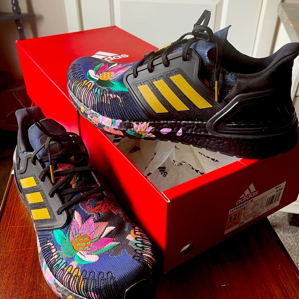 COPY - MINT condition, rare Chinese New Year Adidas Ultraboost.